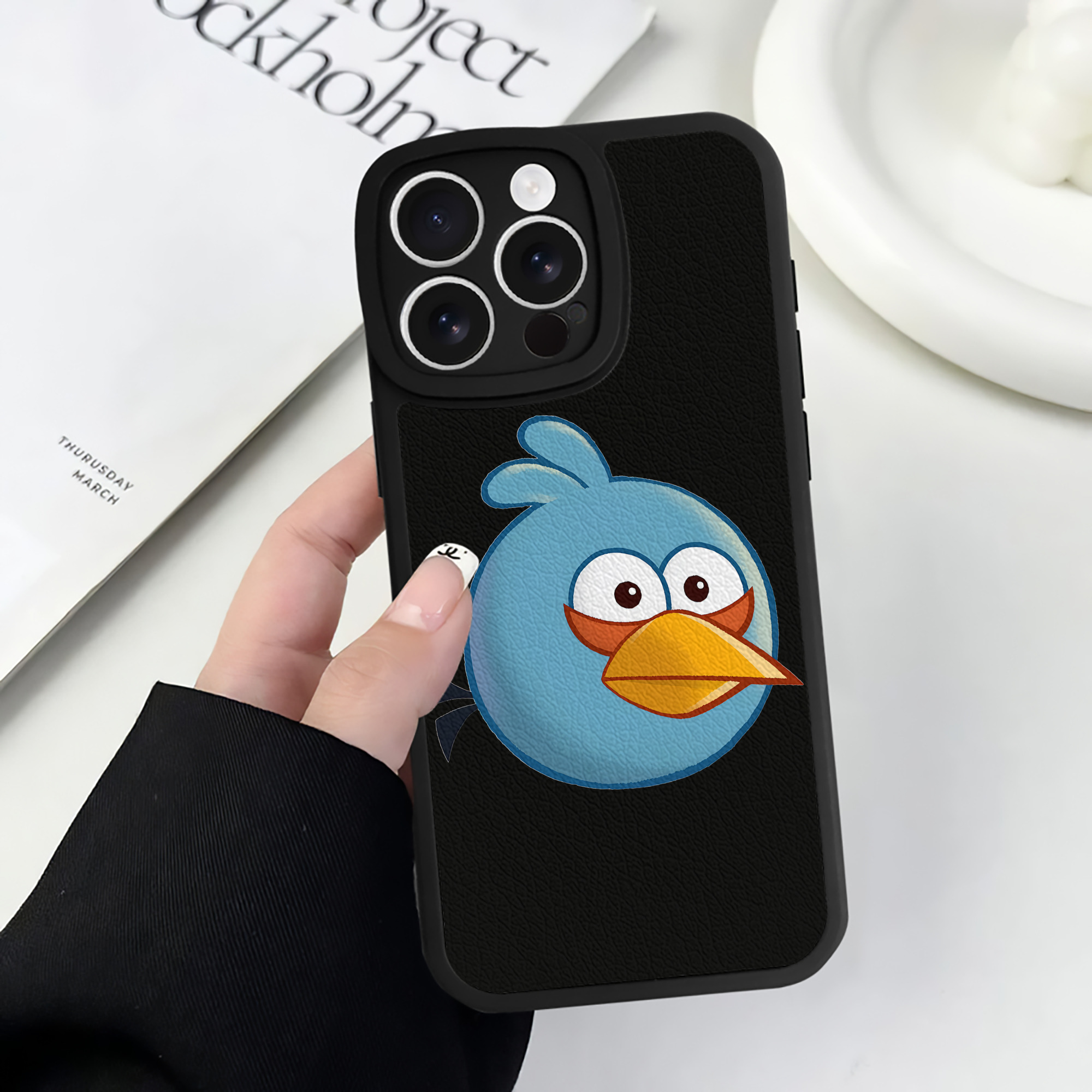（画像用） Angry Birds アングリーバード 【iPhone 16シリーズ対応】シリコンスマホケース（レザー調） 材質：シリコン